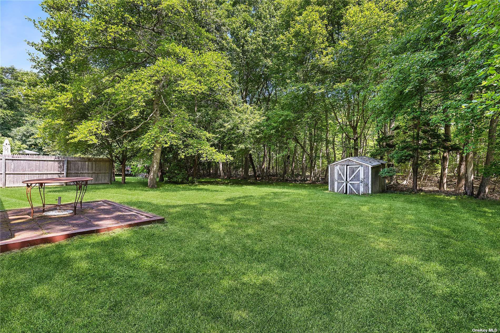 43 Chapel Lane, East Hampton, New York image 12