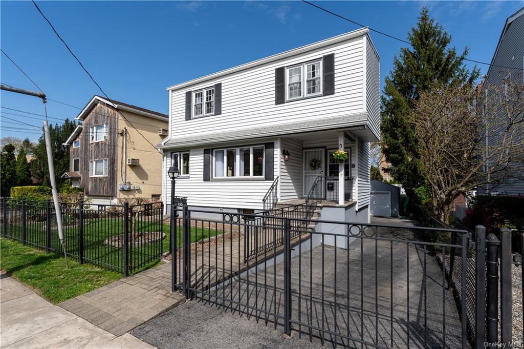 Photo 1 of 131 Florence Street, Yonkers, New York, $639,000, Web #: 6300423