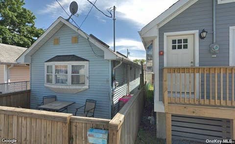 Homes For Sale - 46 Seafoam St St<br/> Staten Island, NY 10306