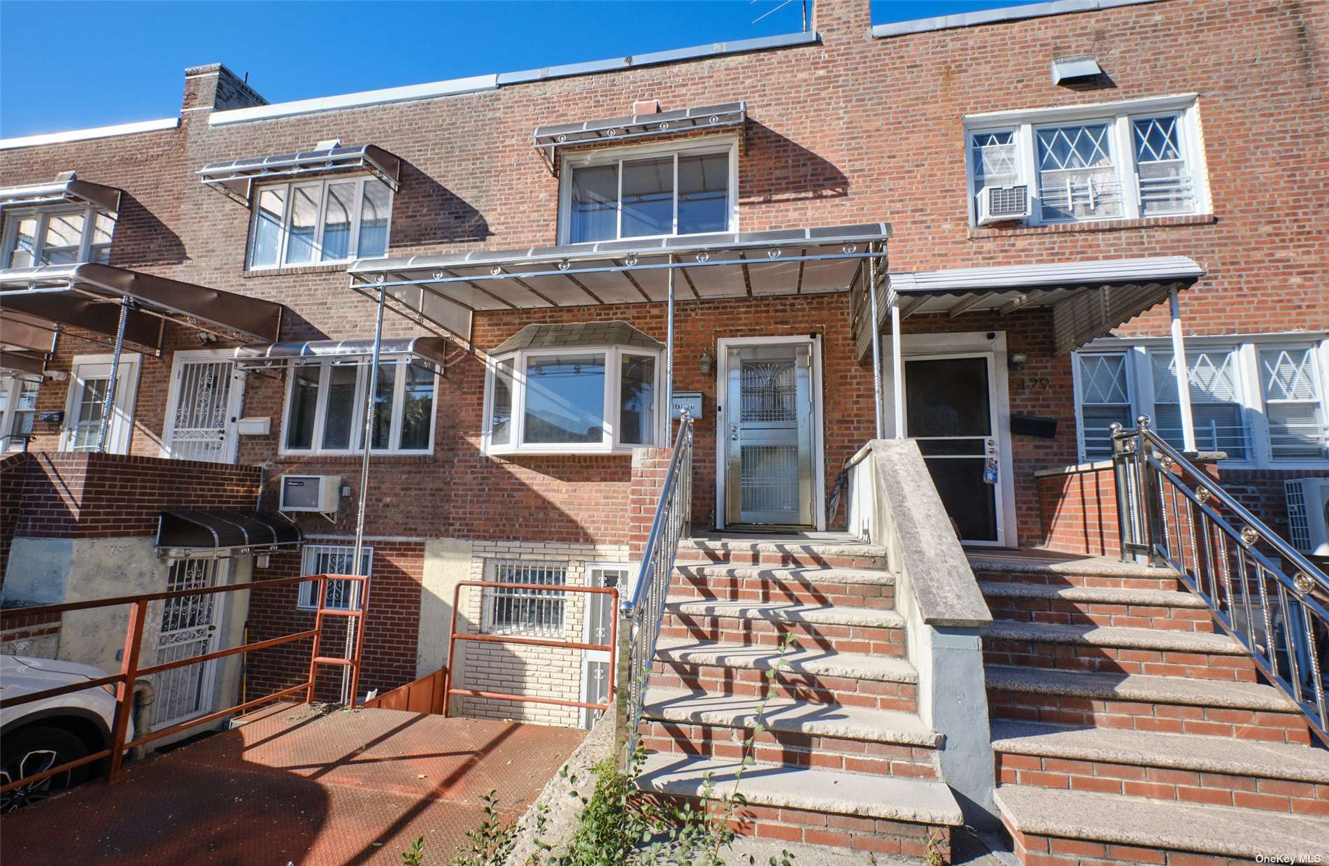 Property for Sale at 15127 12th Avenue, Whitestone, Queens, NY - Bedrooms: 3 
Bathrooms: 2 
Rooms: 5  - $849,000