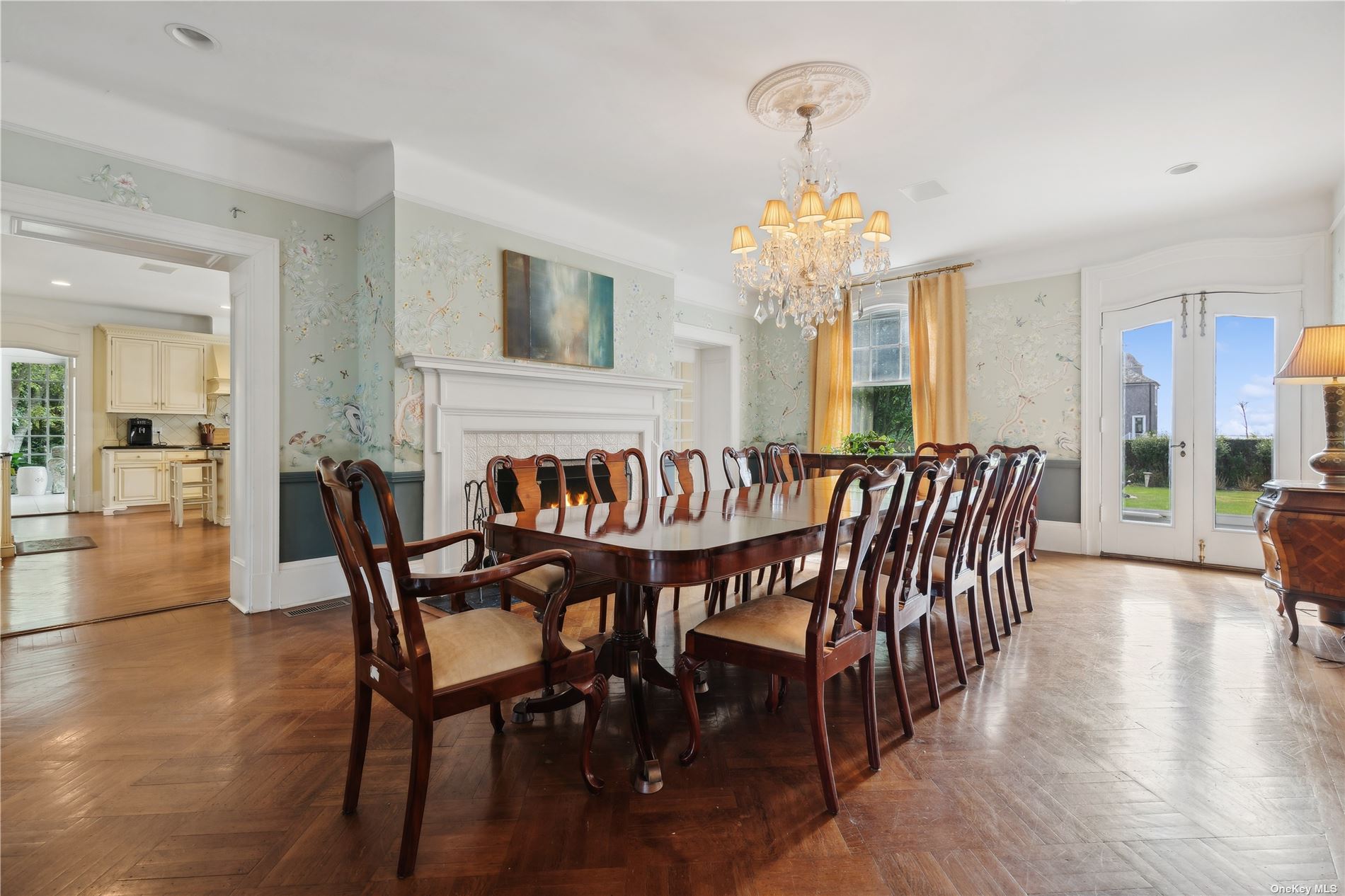 10 Peathole Lane, Bellport Village, New York image 11