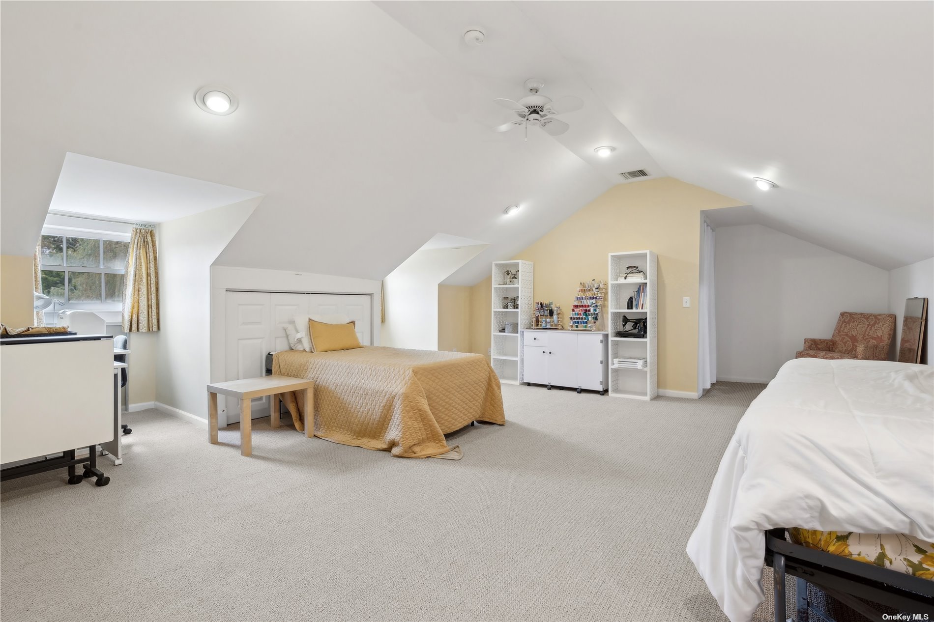10 Peathole Lane, Bellport Village, New York image 27