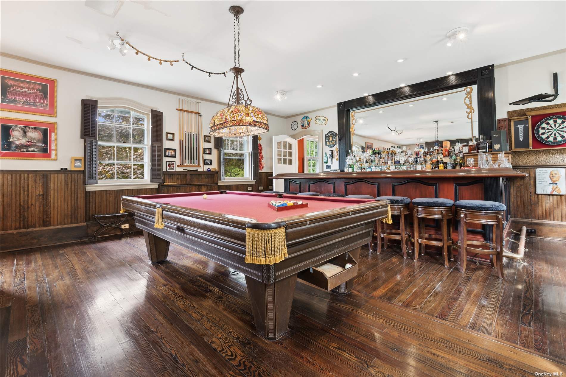 10 Peathole Lane, Bellport Village, New York image 16