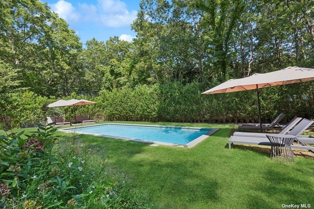 38 Oak Drive, Sag Harbor, New York image 11