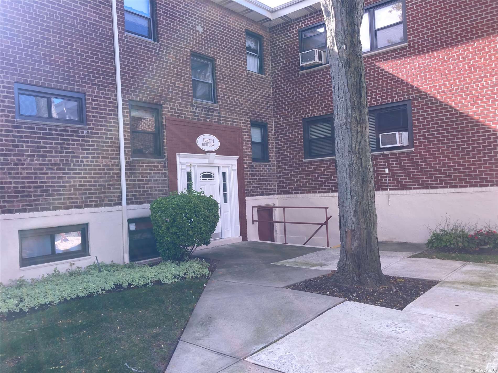 91 Tulip Avenue #BC-1, Floral Park, New York image 16