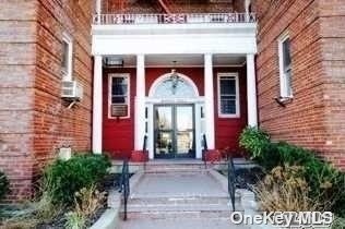 Property for Sale at 11420 Queens Boulevard E-4, Forest Hills, Queens, NY - Bedrooms: 2 
Bathrooms: 1 
Rooms: 6  - $379,000