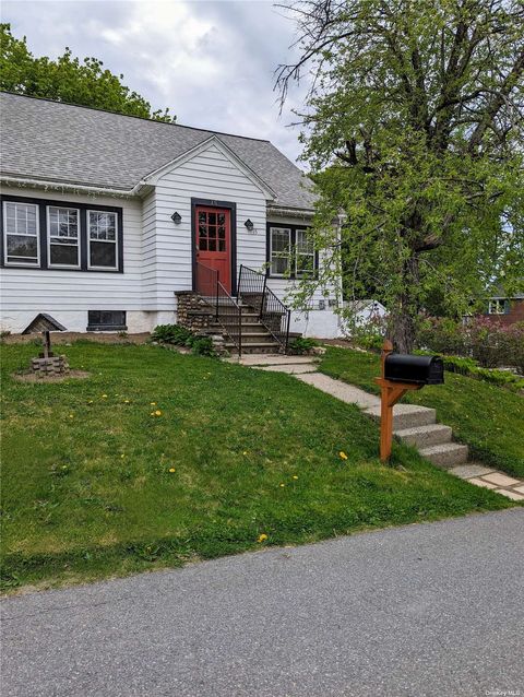 Single Family Residence in Troy NY 15 Greene Street.jpg