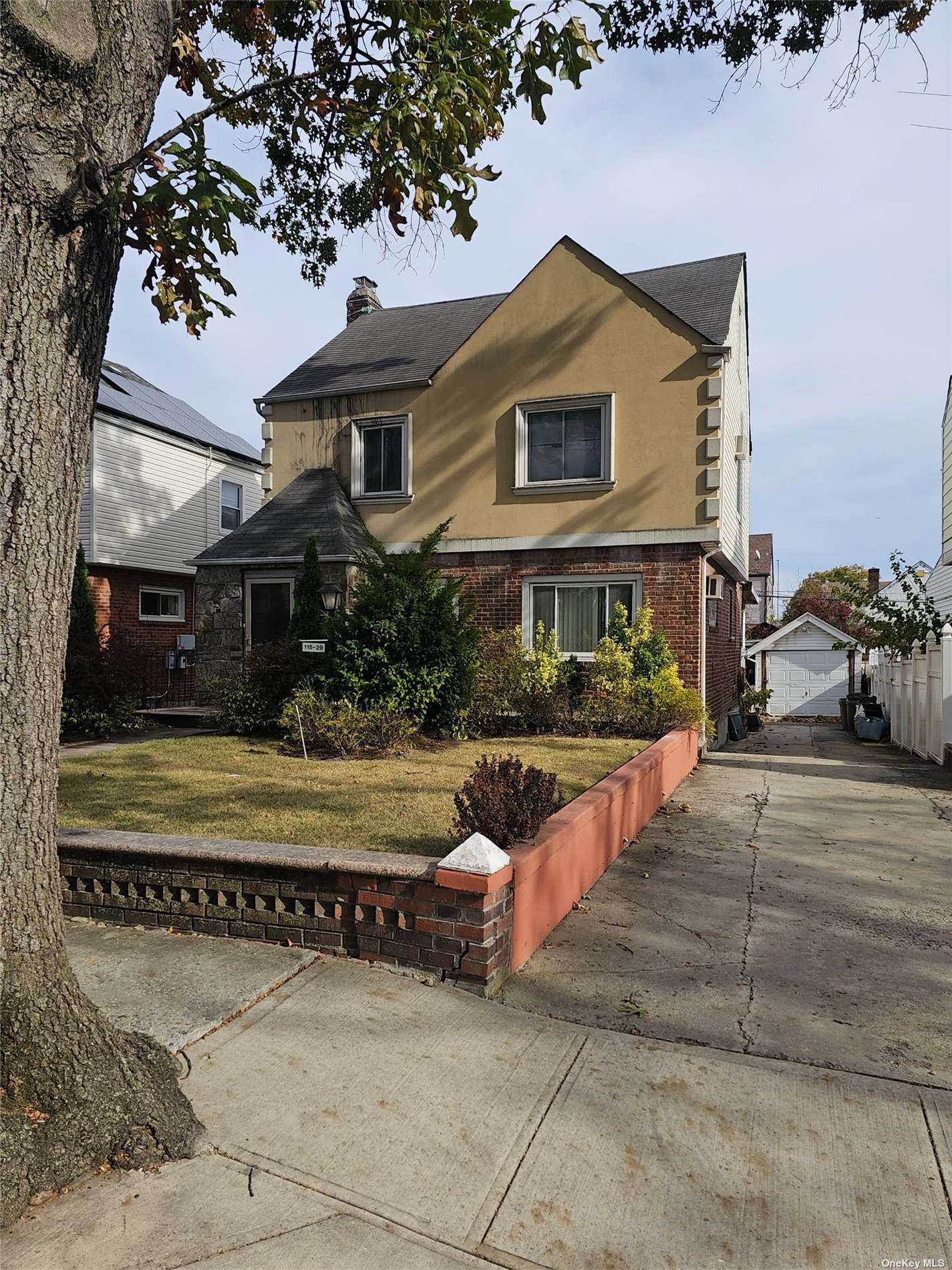 Property for Sale at 11529 222nd Street, Cambria Heights, Queens, NY - Bedrooms: 4 
Bathrooms: 3 
Rooms: 9  - $749,000