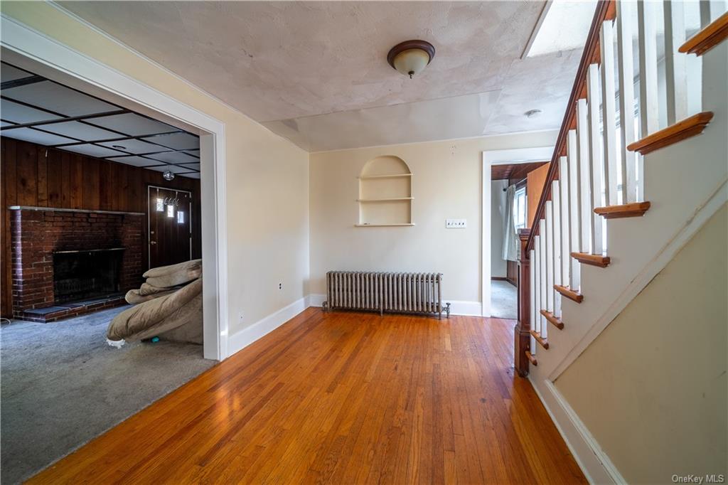 Photo 8 of 22 of 18 Spring Street house