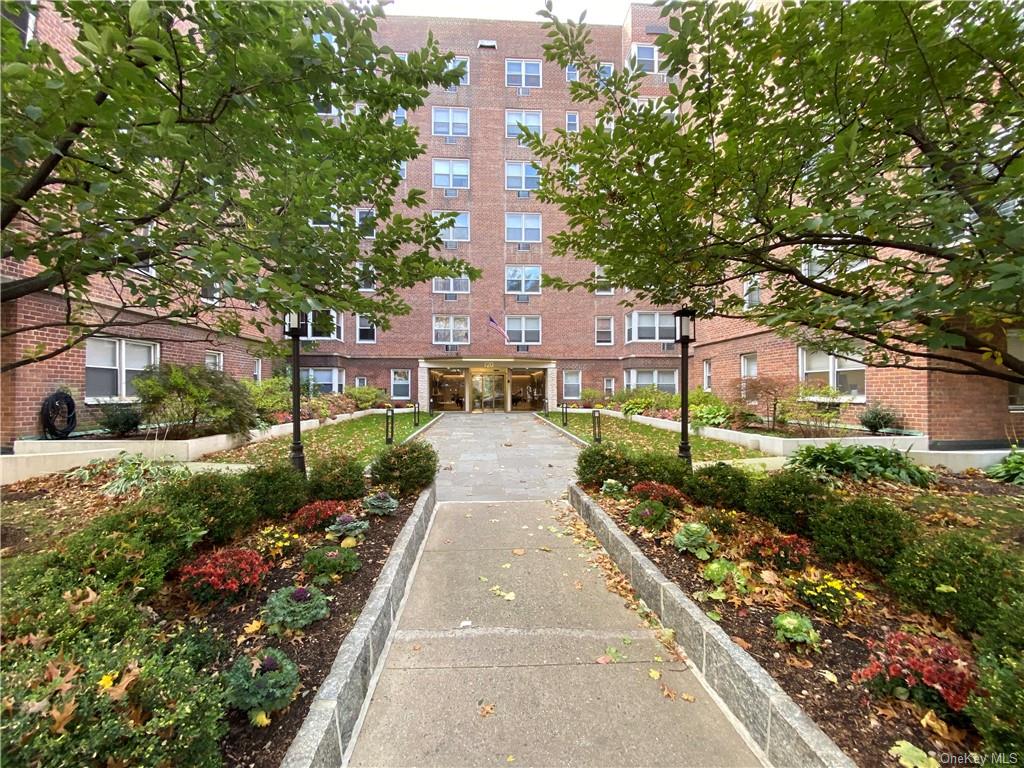 120 E Hartsdale Avenue #4P, Hartsdale, New York image 1