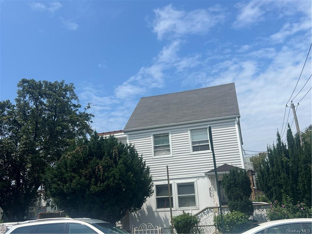 Property for Sale at 4023 Barnes Avenue, Bronx, New York - Bedrooms: 4 
Bathrooms: 3 
Rooms: 3  - $605,000