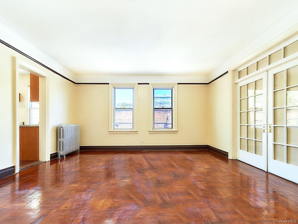 Rental Property at 2629 Grand Avenue 2, Bronx, New York - Bedrooms: 4 
Bathrooms: 1 
Rooms: 7  - $3,300 MO.
