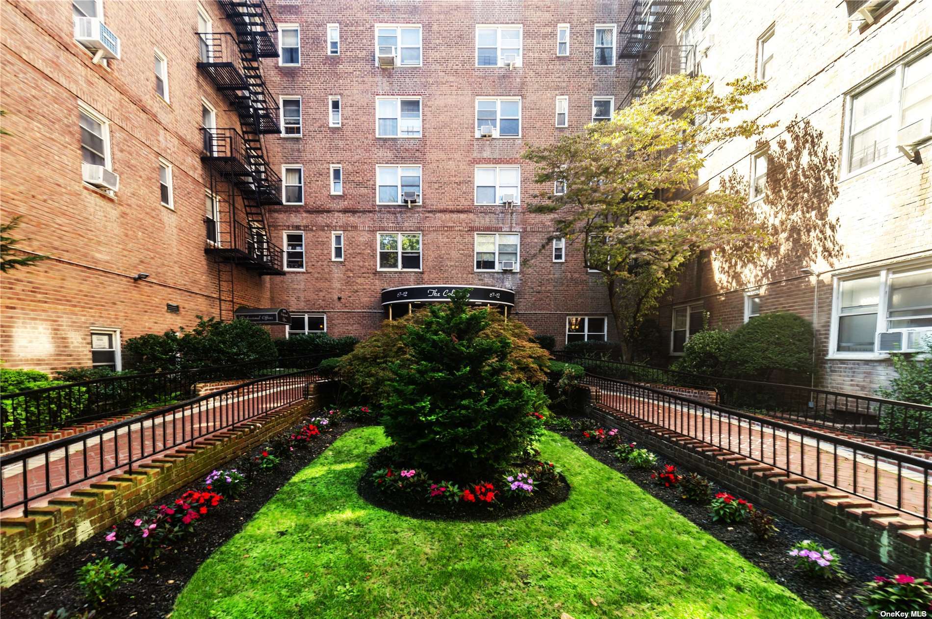 Property for Sale at 6712 Yellowstone Boulevard F18, Forest Hills, Queens, NY - Bedrooms: 2 
Bathrooms: 2 
Rooms: 5  - $649,000