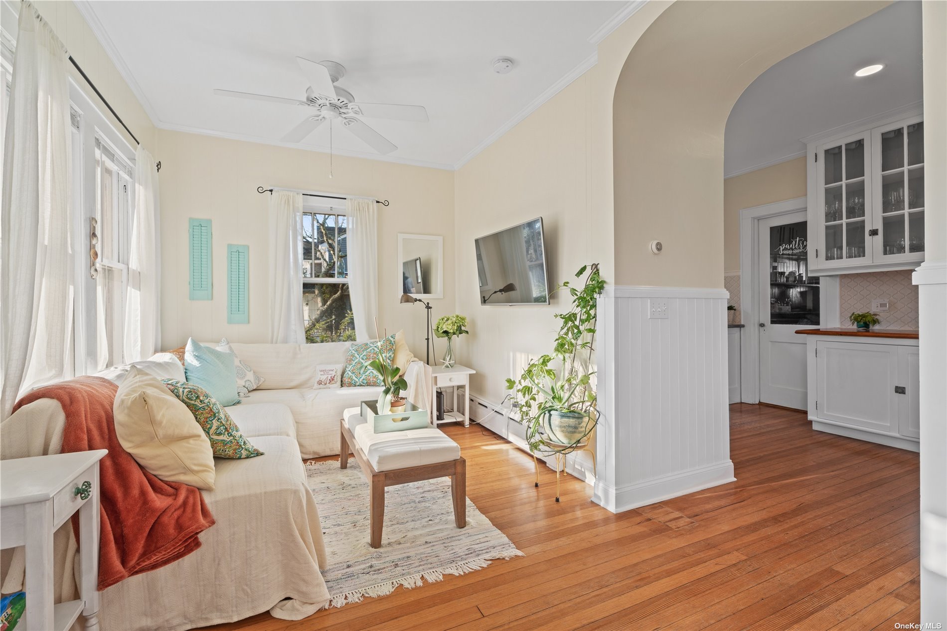 21 Summit Boulevard