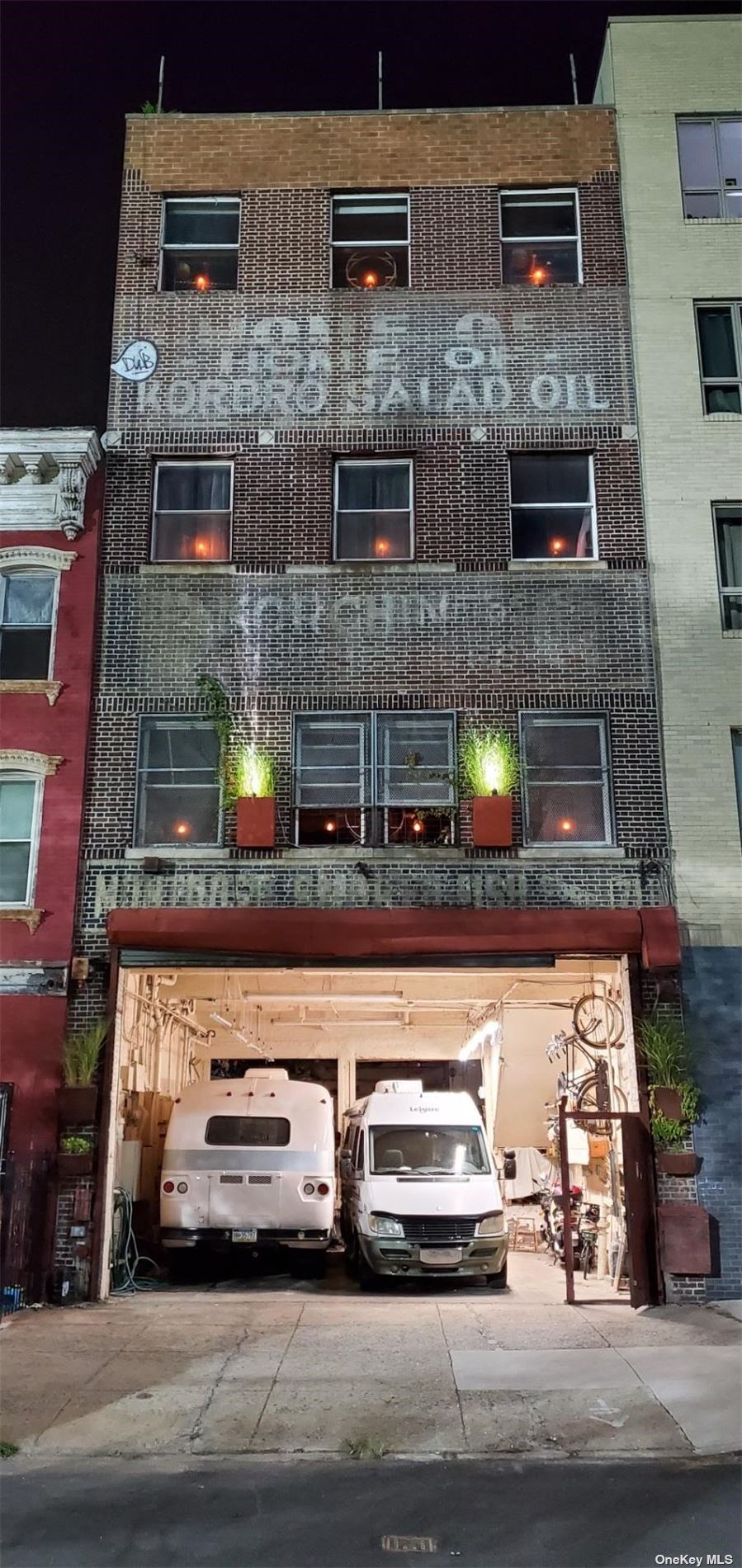 71 Montrose Avenue