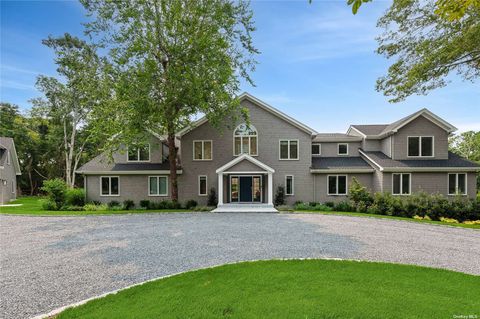 28 Old Meeting House Road Quogue NY 11959