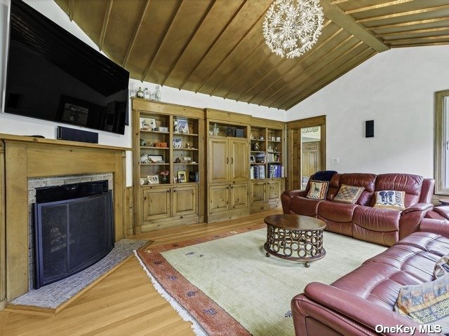 963 Ripley Lane, Upper Brookville, New York image 12