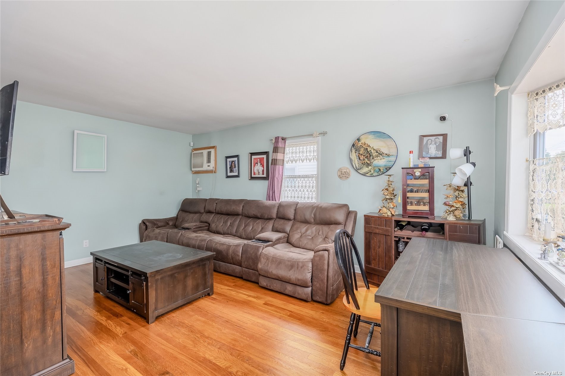 233 Belmont Avenue, West Hempstead, New York image 5