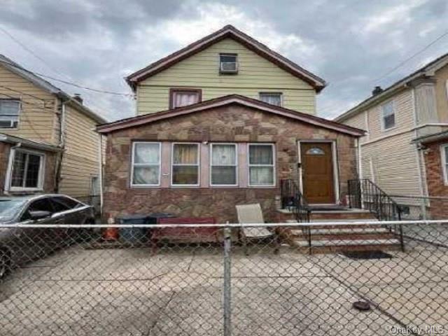 Property for Sale at 9112 187th Place, Hollis, Queens, NY - Bedrooms: 4 
Bathrooms: 1 
Rooms: 7  - $508,000