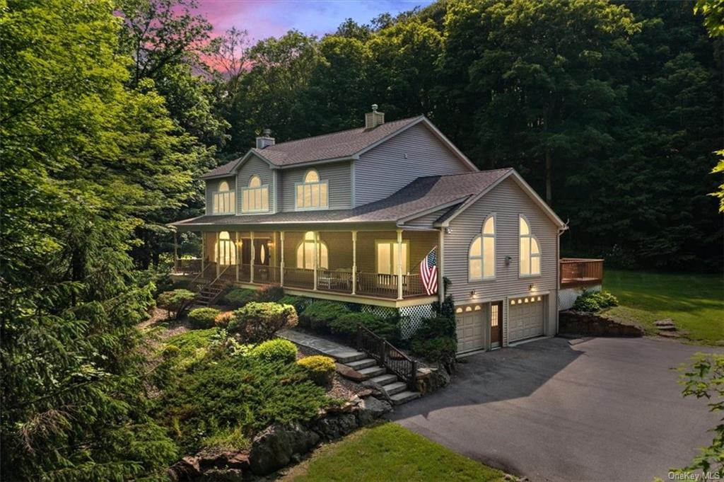 Property for Sale at 116 Lane Gate Road, Cold Spring, New York - Bedrooms: 3 
Bathrooms: 3 
Rooms: 9  - $1,200,000