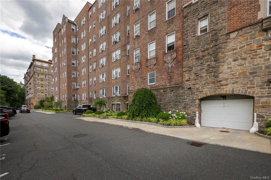 21 Chatsworth Avenue #5E, Larchmont, New York image 22