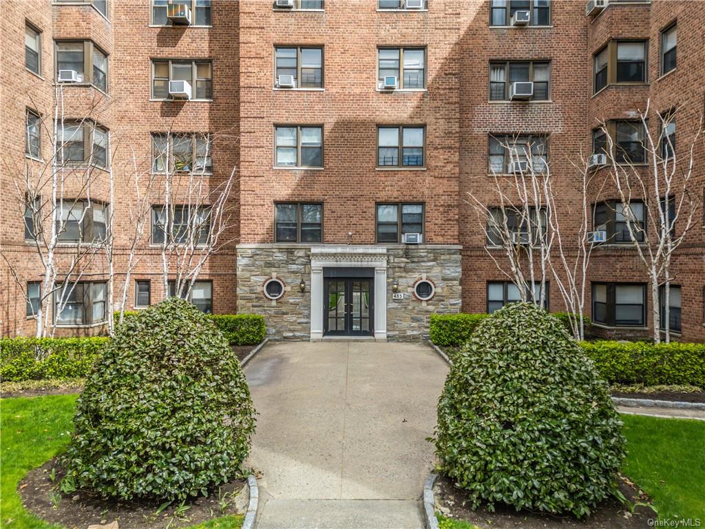 485 Lincoln Avenue #215, Mount Vernon, New York image 1