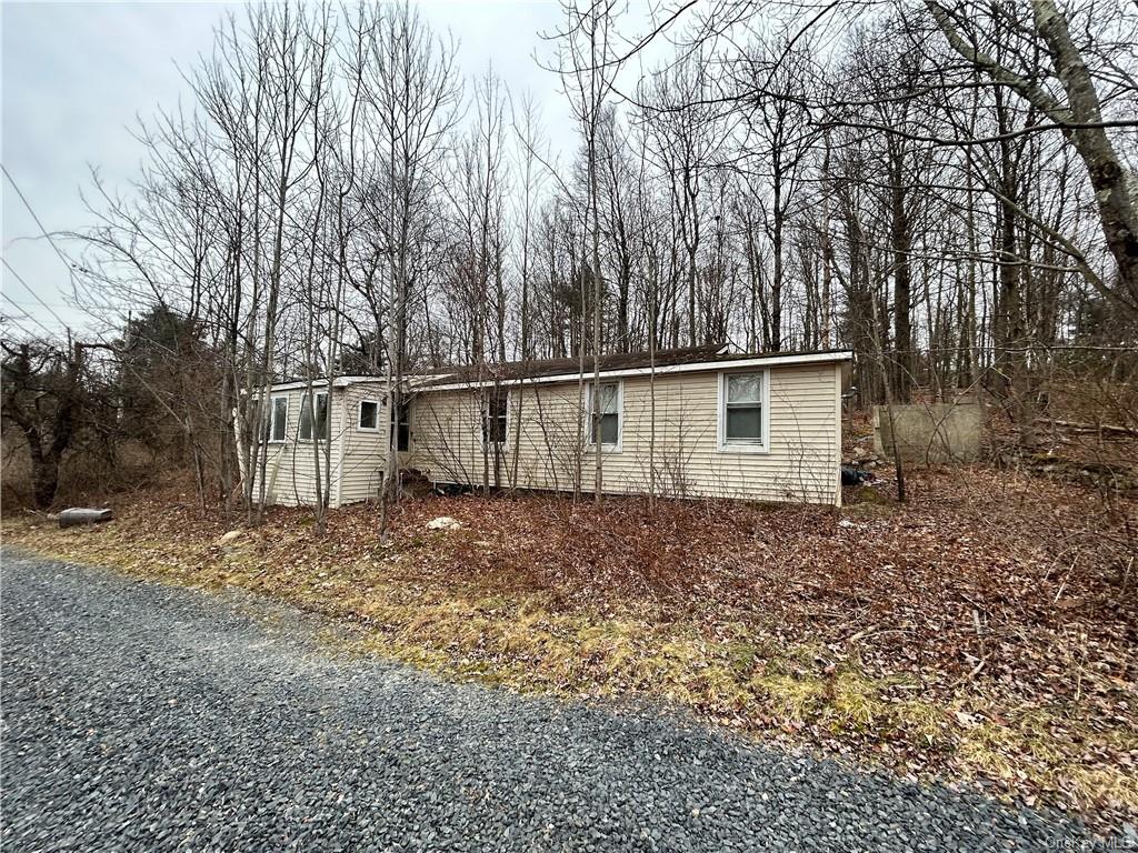 33 Hide Away Lane, Bloomingburg, New York image 1