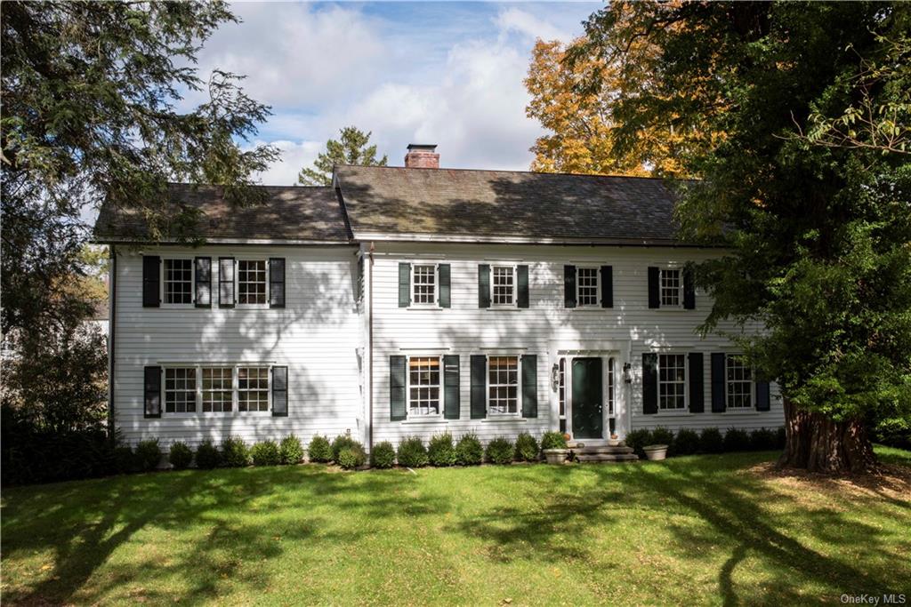 Property for Sale at 465 Shunpike, Millbrook, New York - Bedrooms: 6 
Bathrooms: 8.5 
Rooms: 19  - $6,750,000