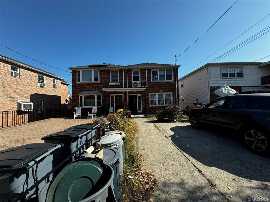 Property for Sale at 1520 Kennellworth Place, Bronx, New York - Bedrooms: 7 
Bathrooms: 3  - $1,150,000