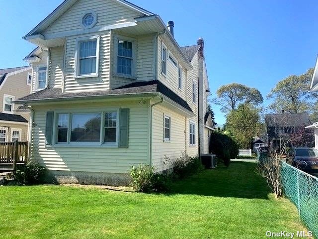 111 Linden Street, Rockville Centre, New York image 17