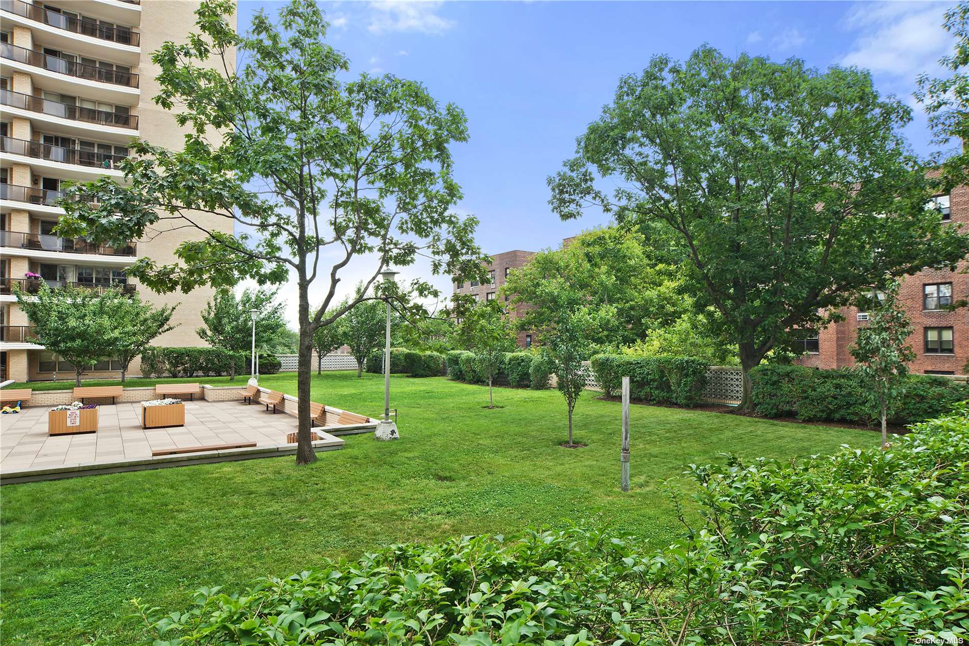 102-10 66th Rd Rd #4G, Forest Hills, New York image 3