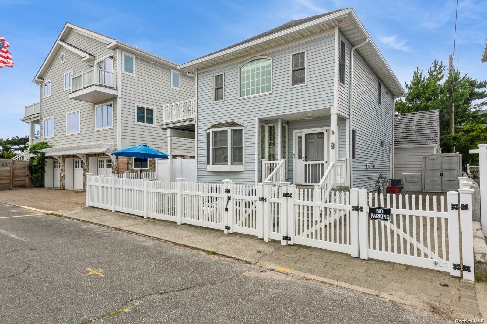 7 Delaware Avenue, Long Beach, New York image 3