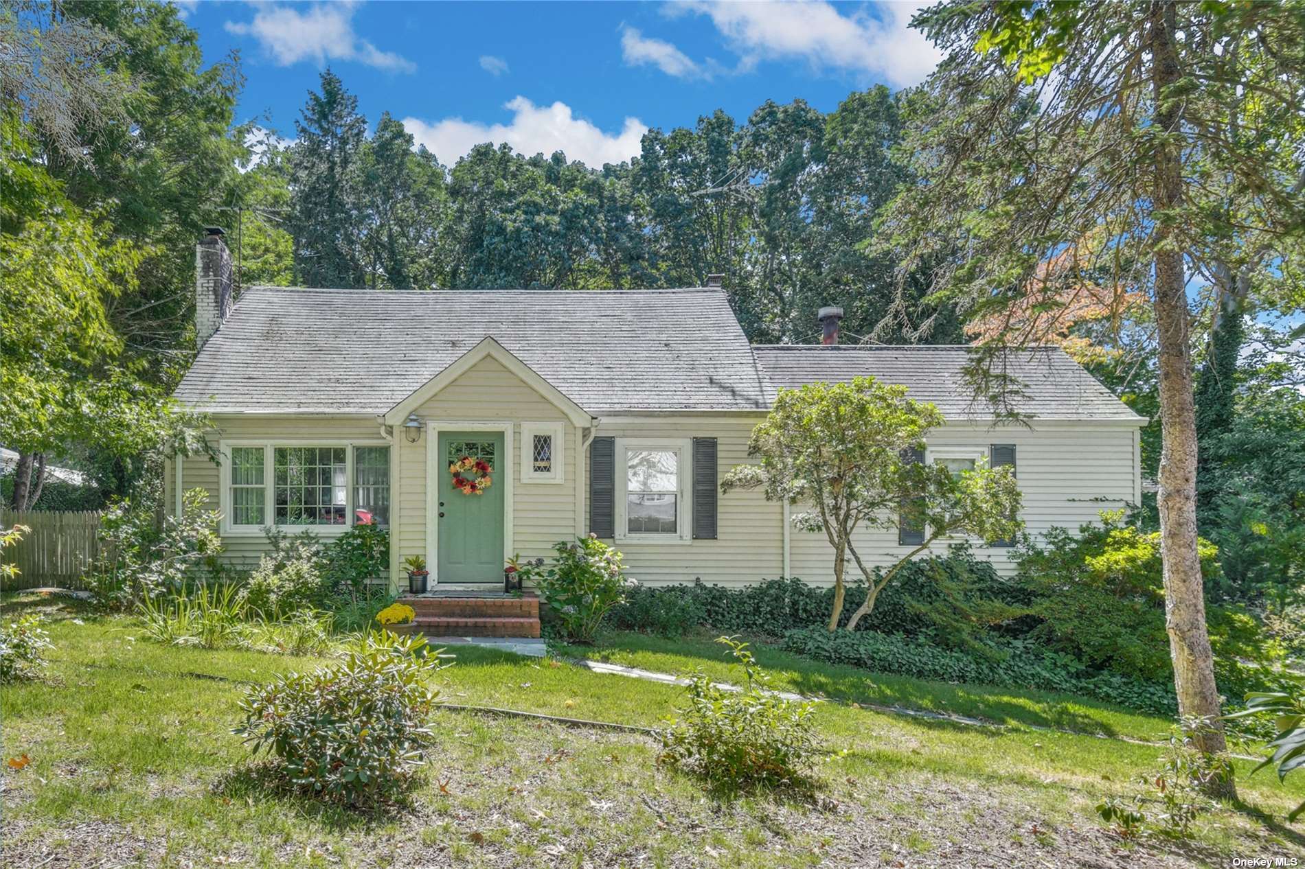 Photo 1 of 25 of 34 Twin Cedar Lane house