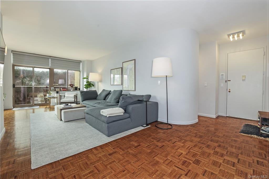 35 N Chatsworth Avenue #6FG, Larchmont, New York image 3