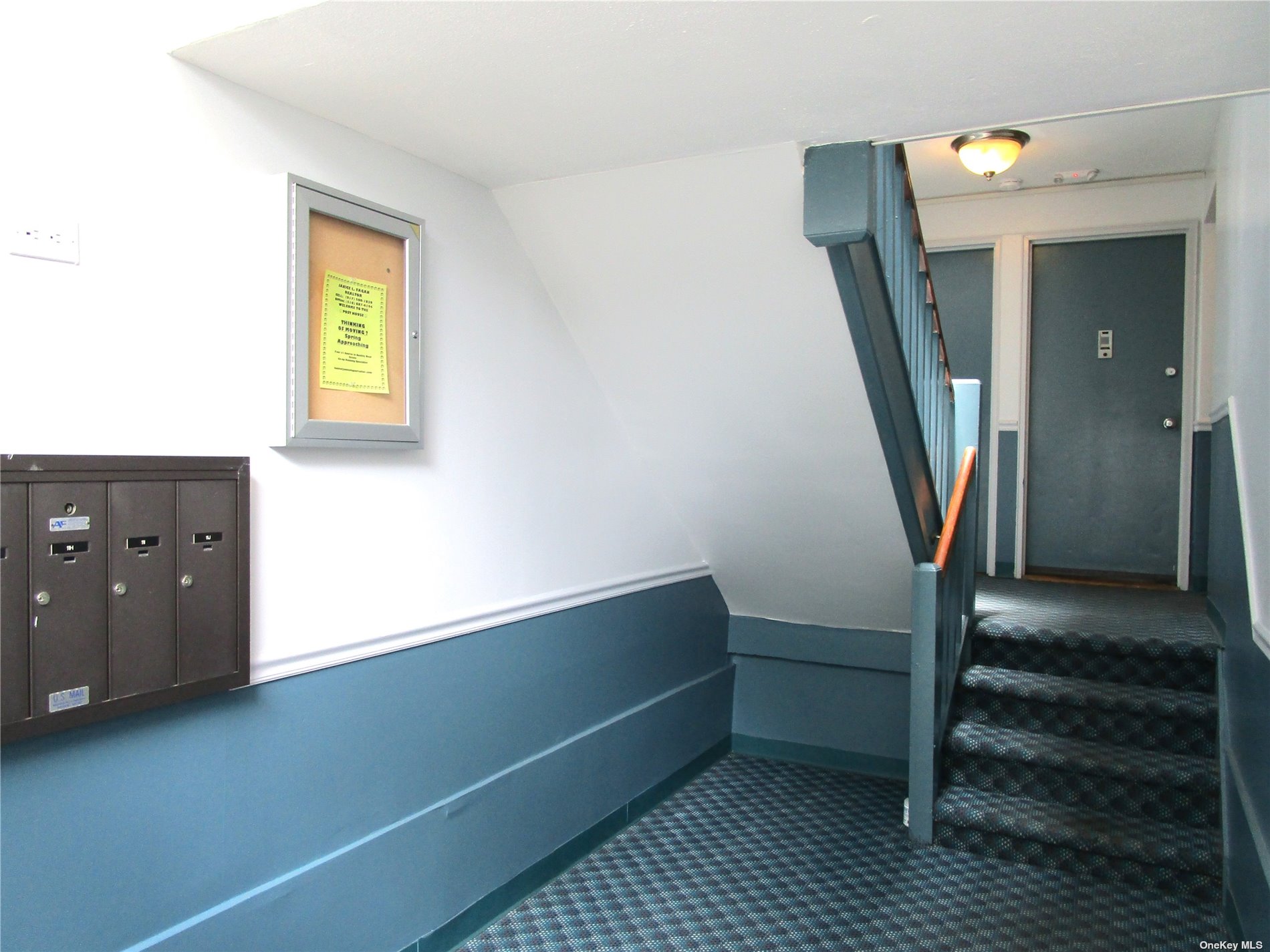 324 Post Ave #11-G, Westbury, New York image 3