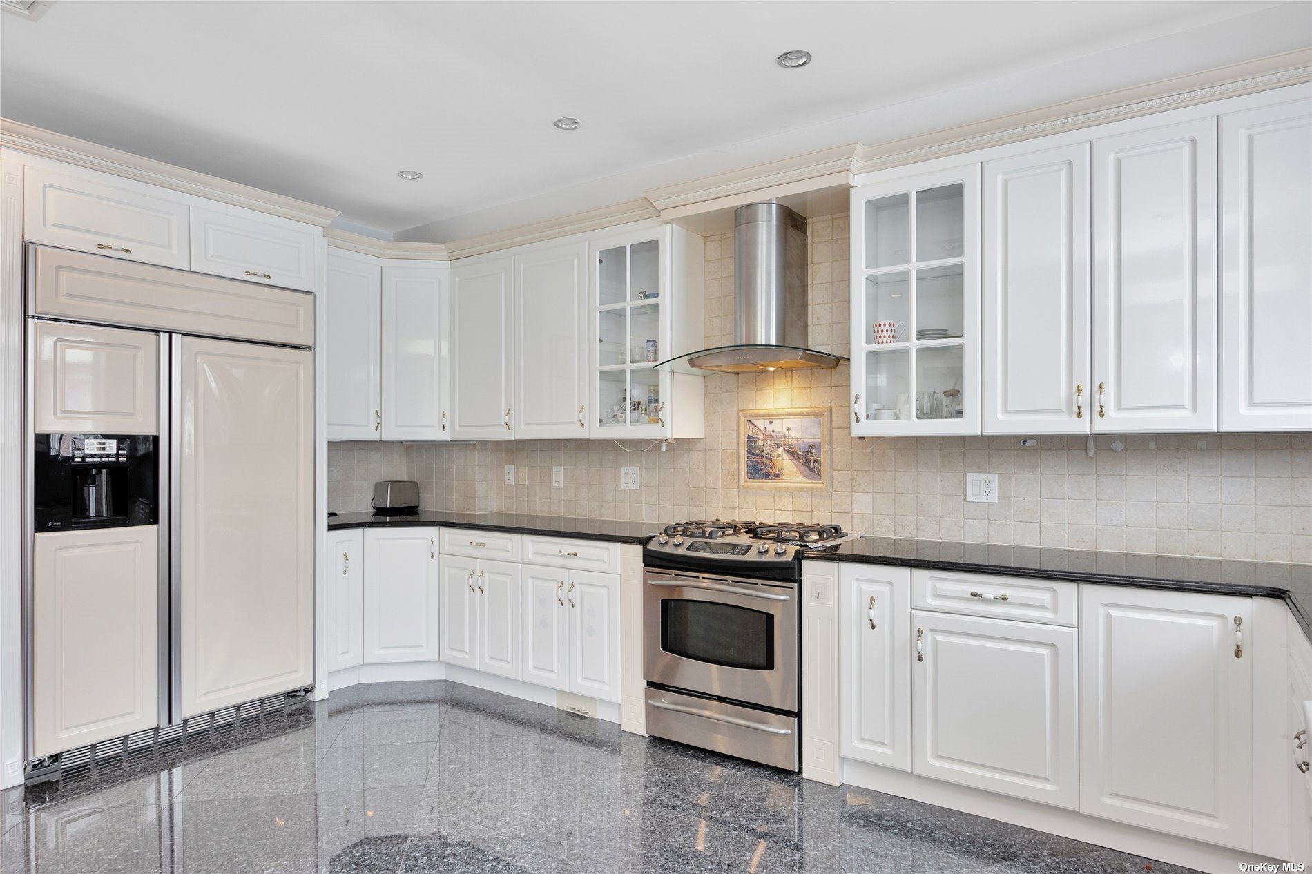 66-23 Booth Street, Rego Park, New York image 16