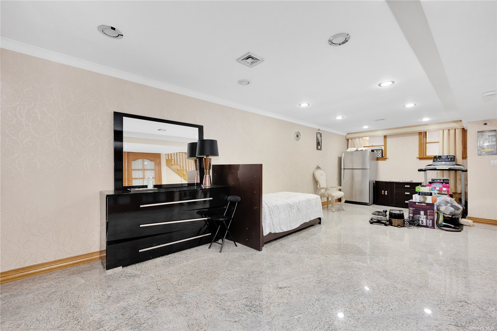 66-23 Booth Street, Rego Park, New York image 25
