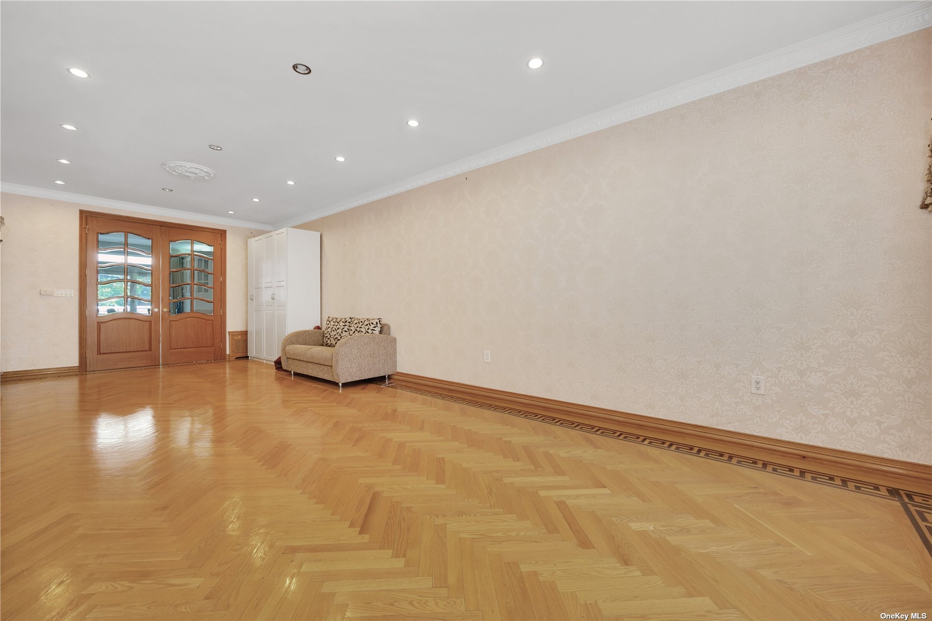 66-23 Booth Street, Rego Park, New York image 11