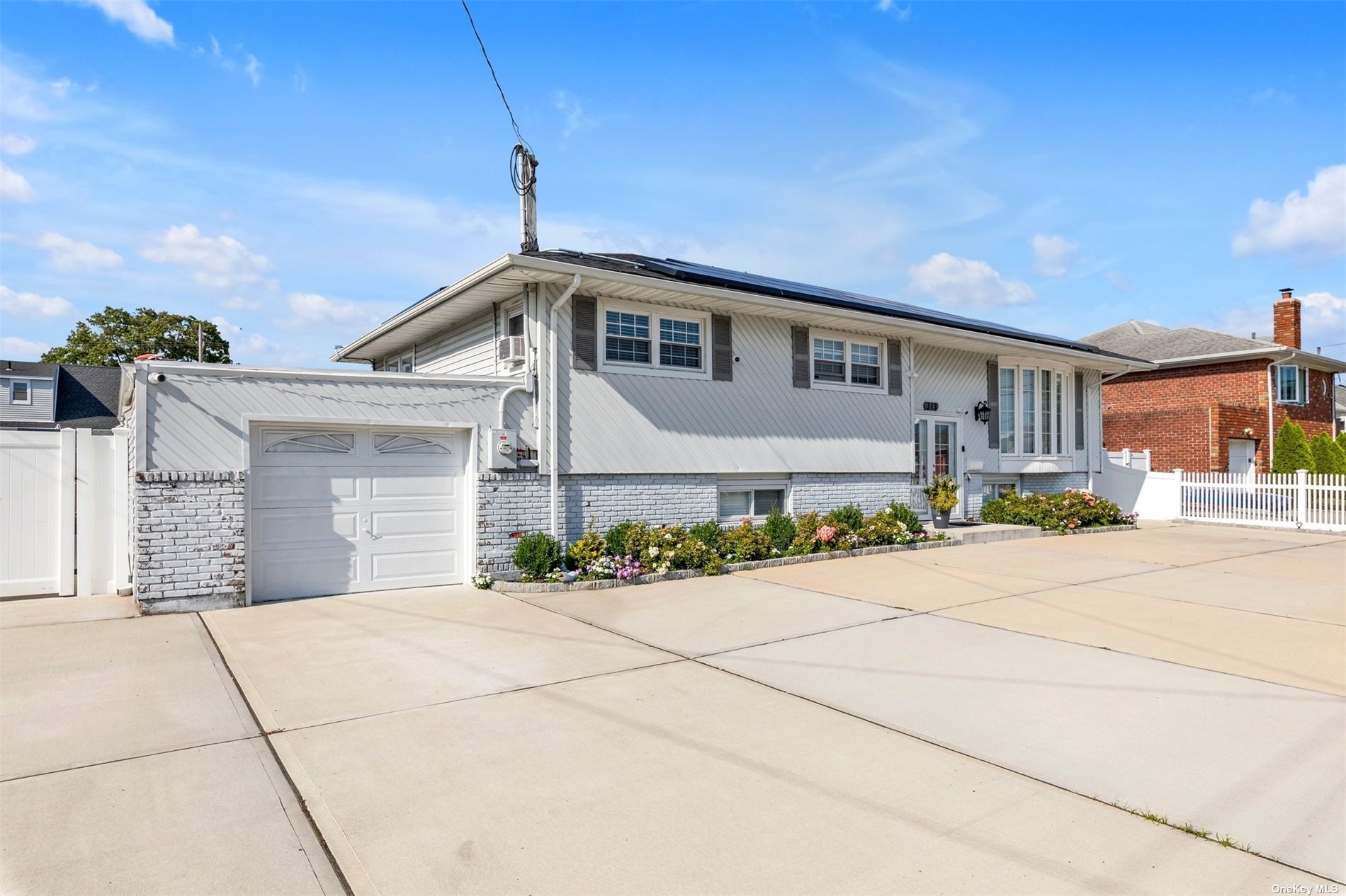 313 Jordan Street, Oceanside, New York image 1