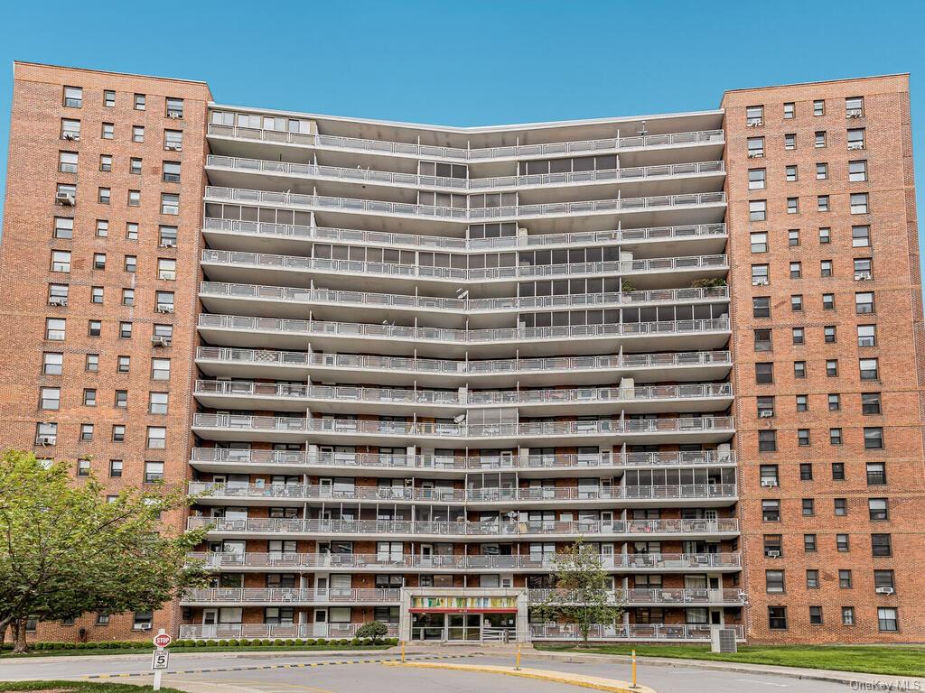 Property for Sale at 6125 98th Street Stj, Rego Park, Queens, NY - Bedrooms: 3 
Bathrooms: 2 
Rooms: 5  - $499,999