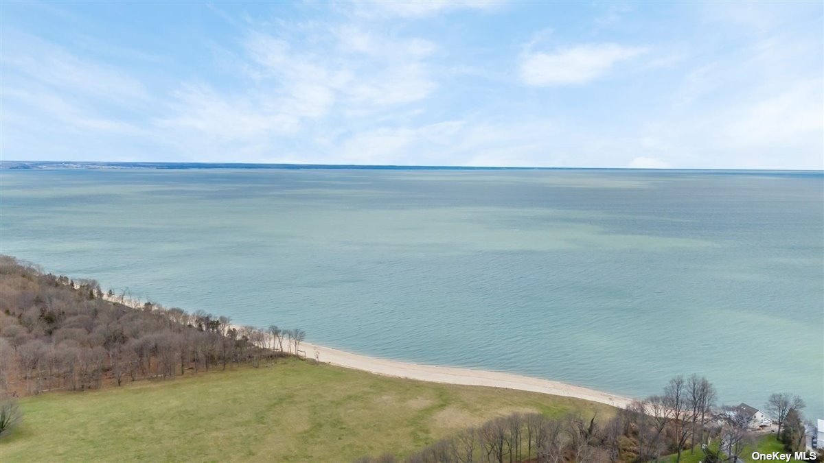 547 Asharoken Avenue, North Port, New York image 20