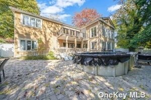 8 Ridge Drive, Roslyn, New York image 5