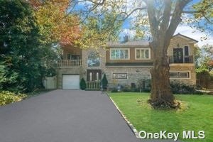 8 Ridge Drive, Roslyn, New York image 2