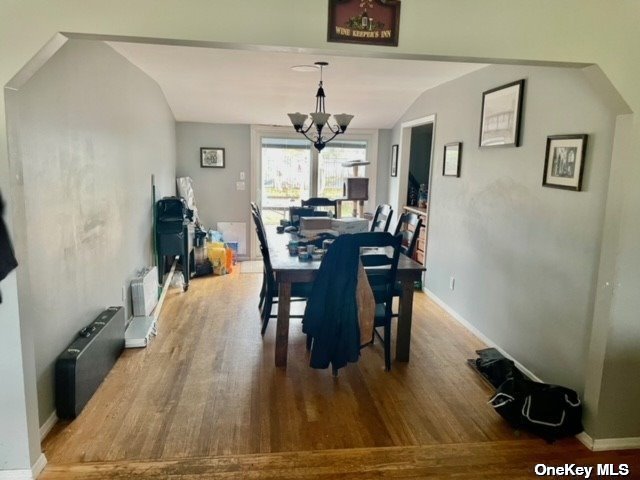 18 Westwind Drive, Bohemia, New York image 5