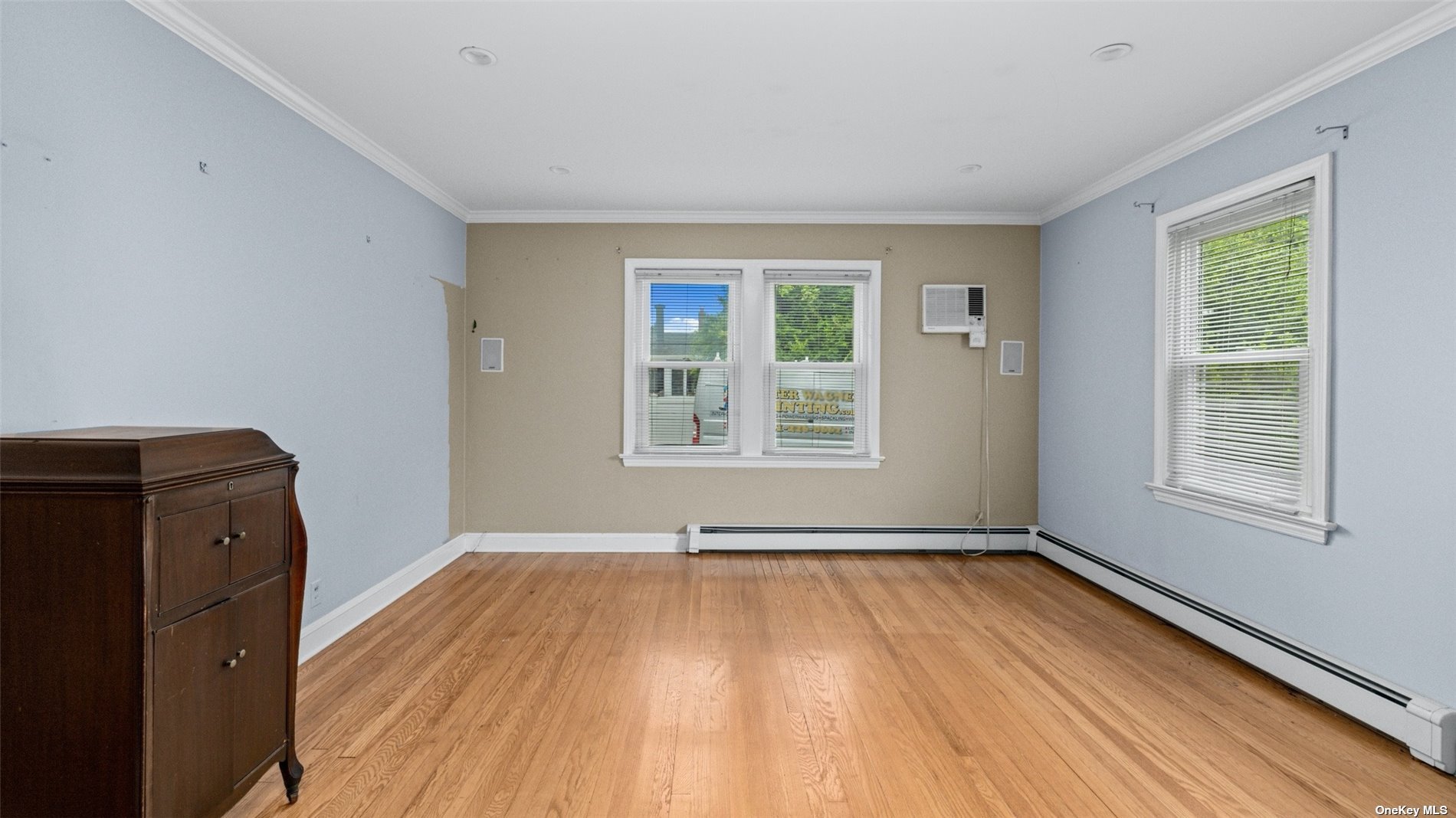 153 33rd Street, Lindenhurst, New York image 4