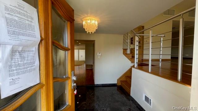 Photo 11 of 17 of 3 Tompkins Avenue house