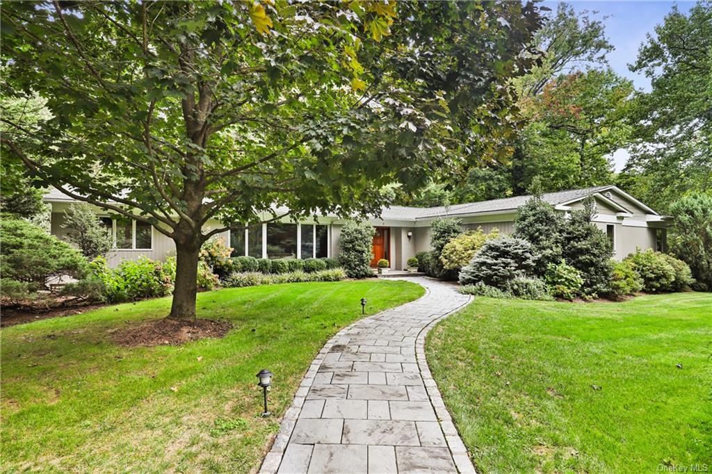 2 Winding Brook Drive, Larchmont, New York image 25