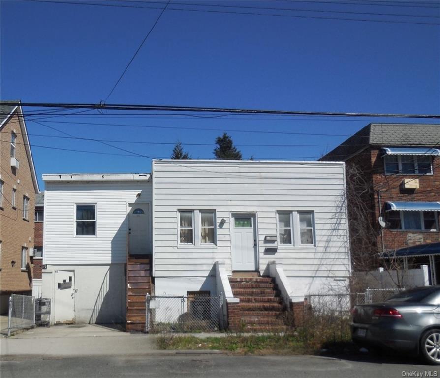 Property for Sale at 3198 Edson Avenue, Bronx, New York - Bedrooms: 3 
Bathrooms: 1 
Rooms: 5  - $372,000