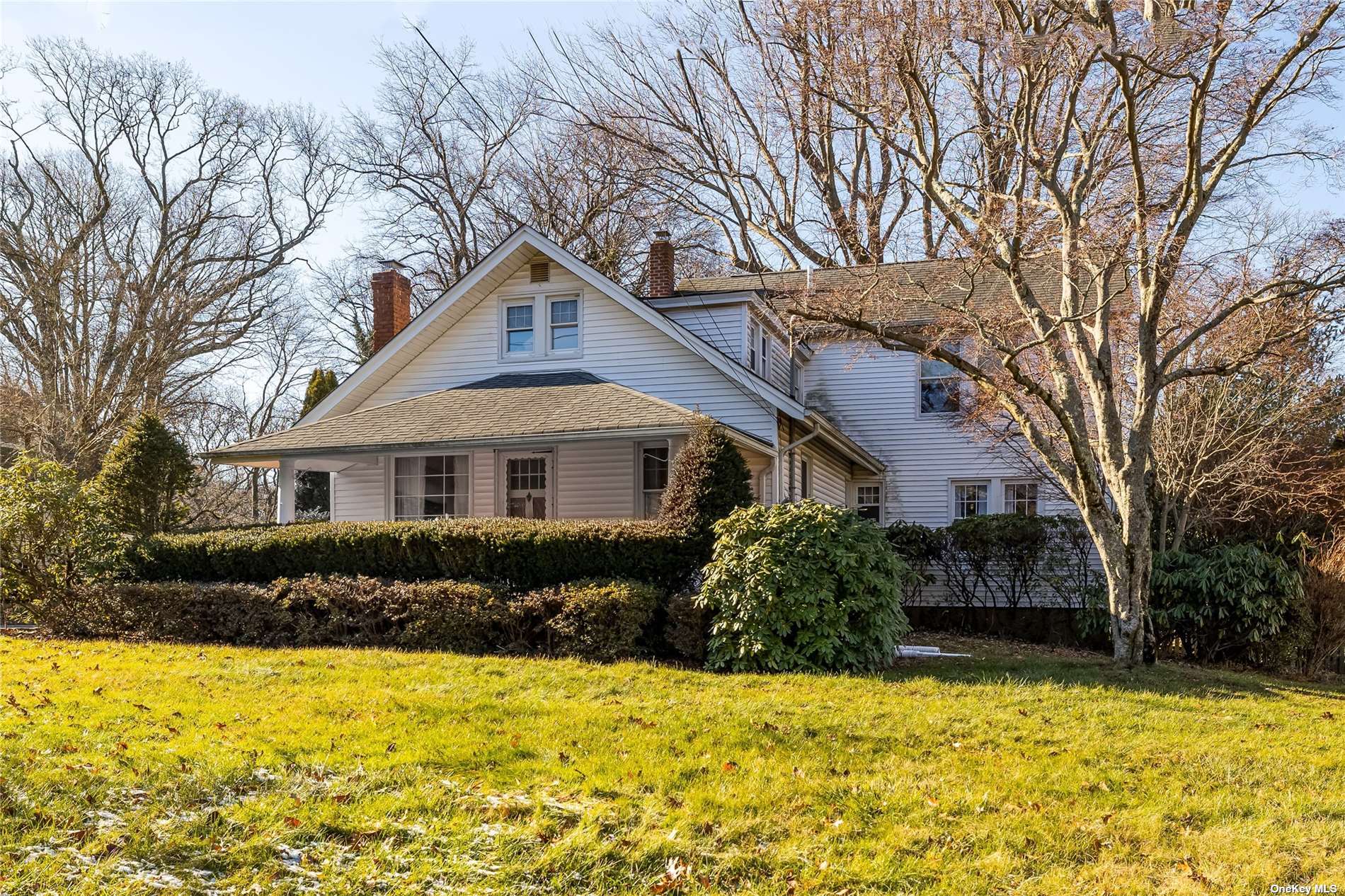 Property for Sale at 85 Soundview Road, Huntington, Hamptons, NY - Bedrooms: 4 
Bathrooms: 3  - $785,000