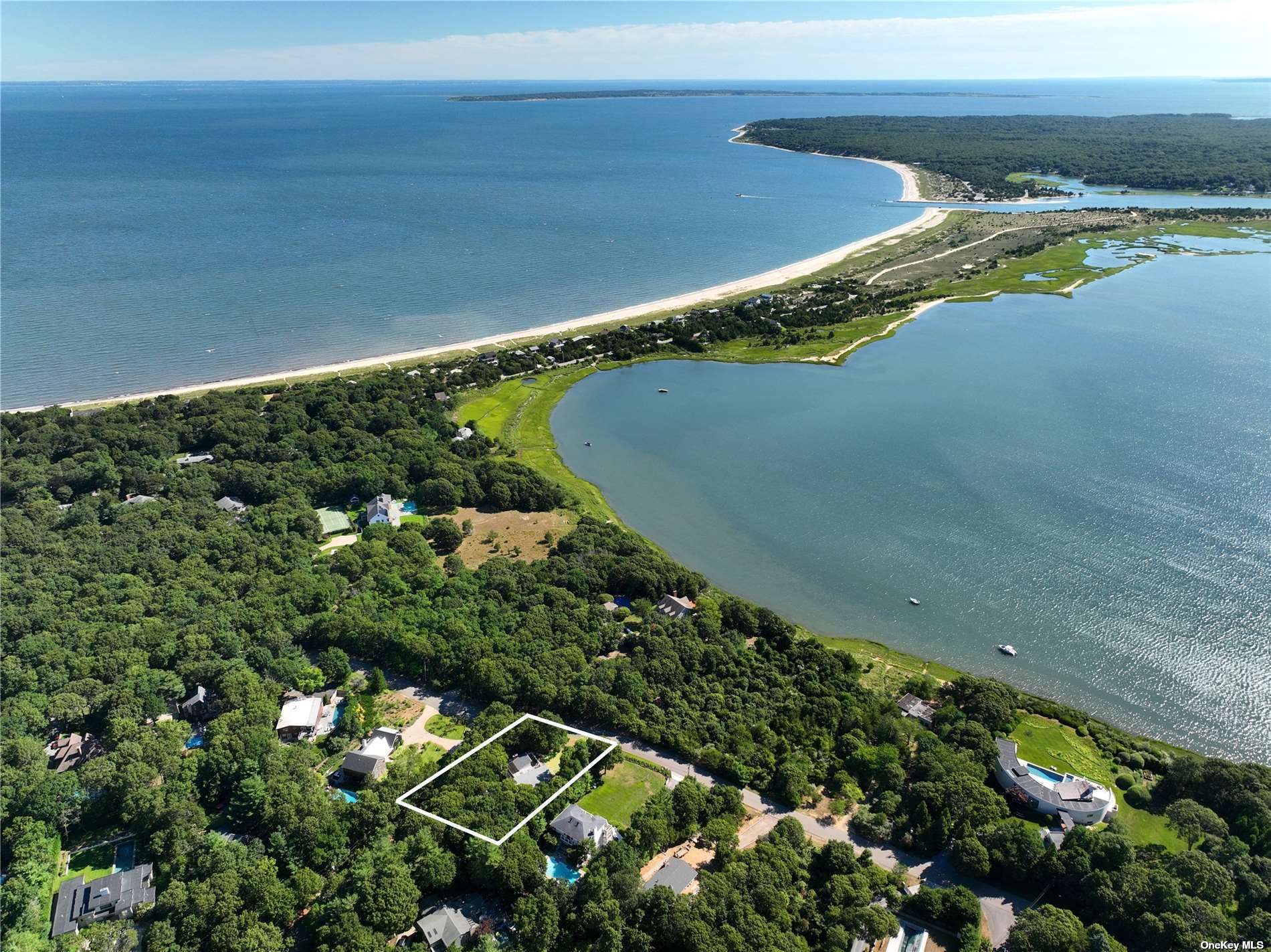 1 Monument Lane, East Hampton, New York image 8